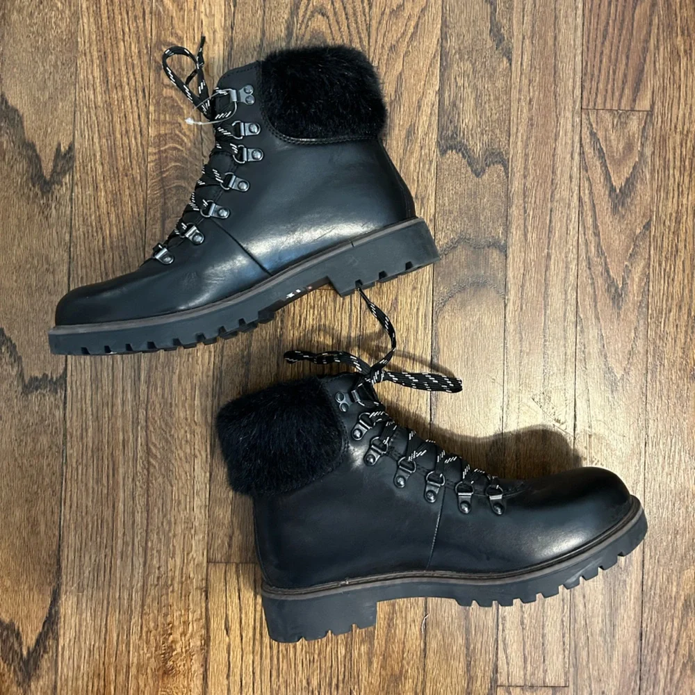 Never worn boots. Great condition - Picture 1 of 5